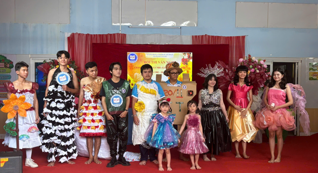 🎉 CHÀO MỪNG NGÀY NHÀ GIÁO VIỆT NAM 20/11 TẠI TRƯỜNG TRUNG CẤP KINH TẾ – KỸ THUẬT TP. CẦN THƠ 🎉